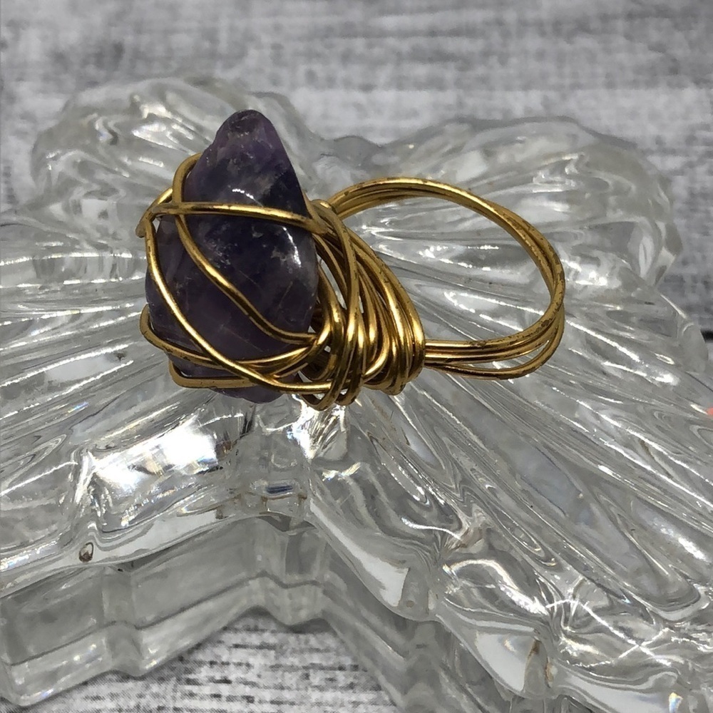 𝅺Artisan handmade rustic handcrafted chunky amethyst wire wrap statement ring.